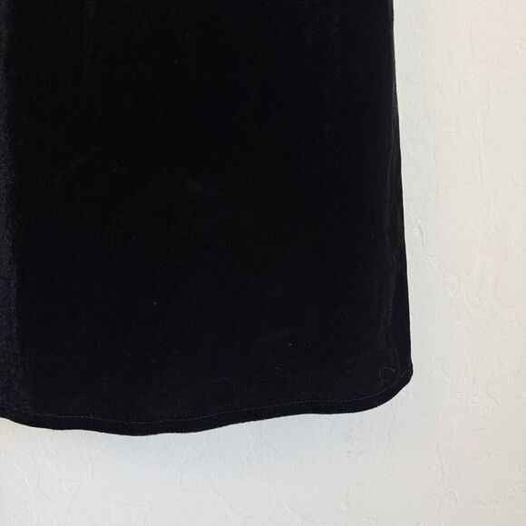 Brandy Melville Womens Whimsy Goth Velvet Sleeveless Mini Dress Black Fall Witch - Picture 4 of 14